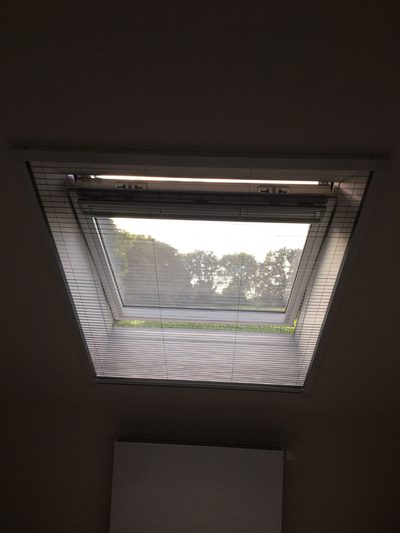 Velux vliegenramen